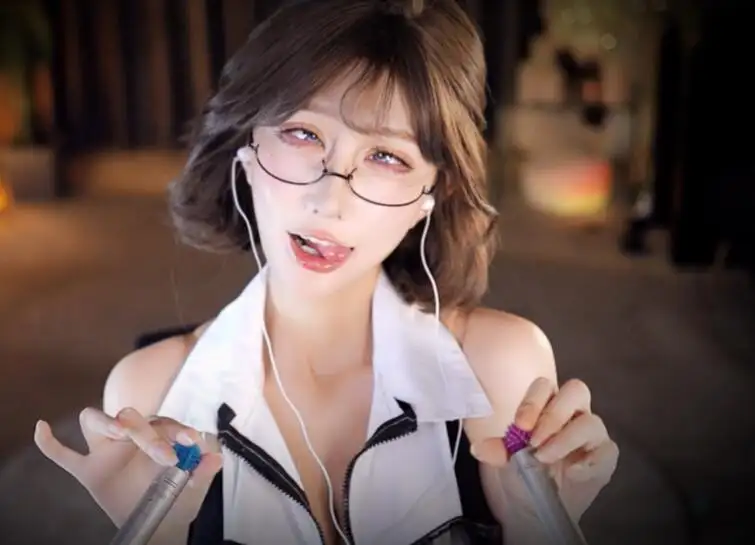 张爱玲ASMR5月16日斗鱼限定亲吻口腔音插图
