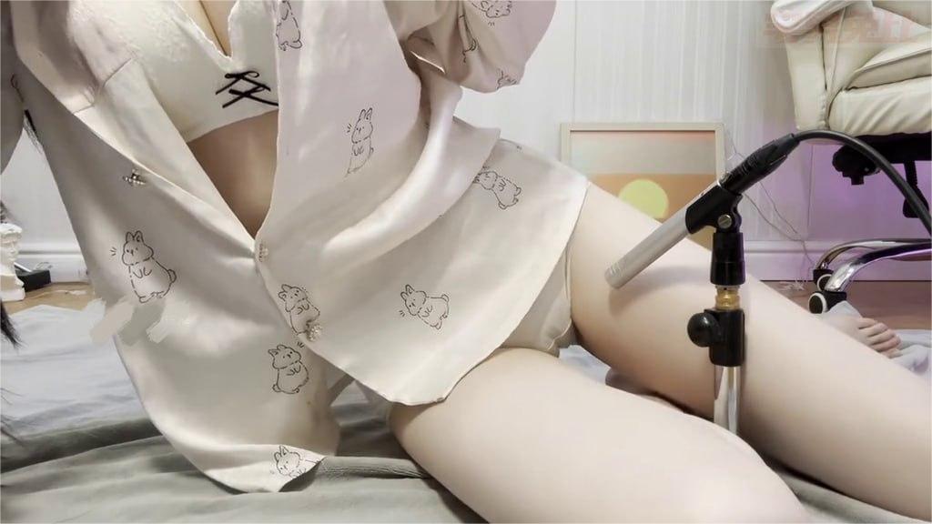 婉儿别闹 ASMR_主播发现被修电脑的盗摄反而勾引插图