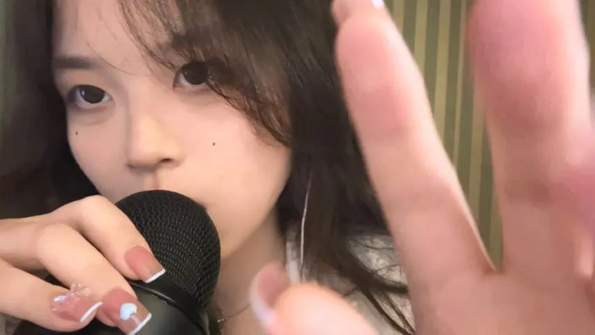椰椰拿铁ASMR 手势助眠&口腔音插图