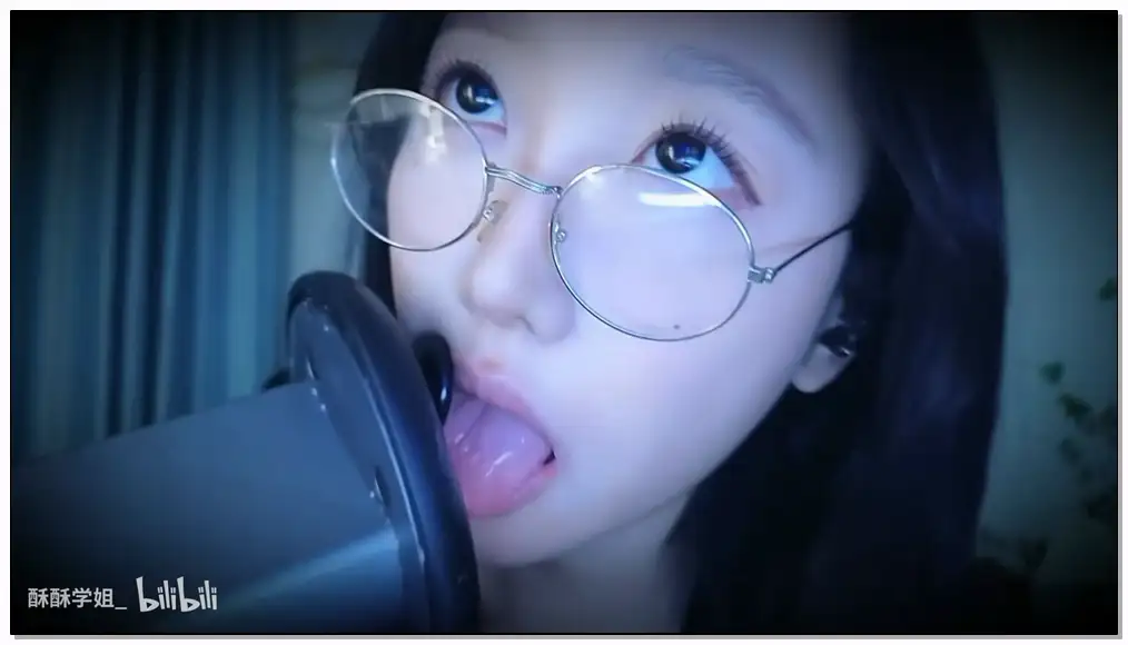 酥酥学姐ASMR 【充电专属】学姐の纯享舔耳 😛😛😛插图