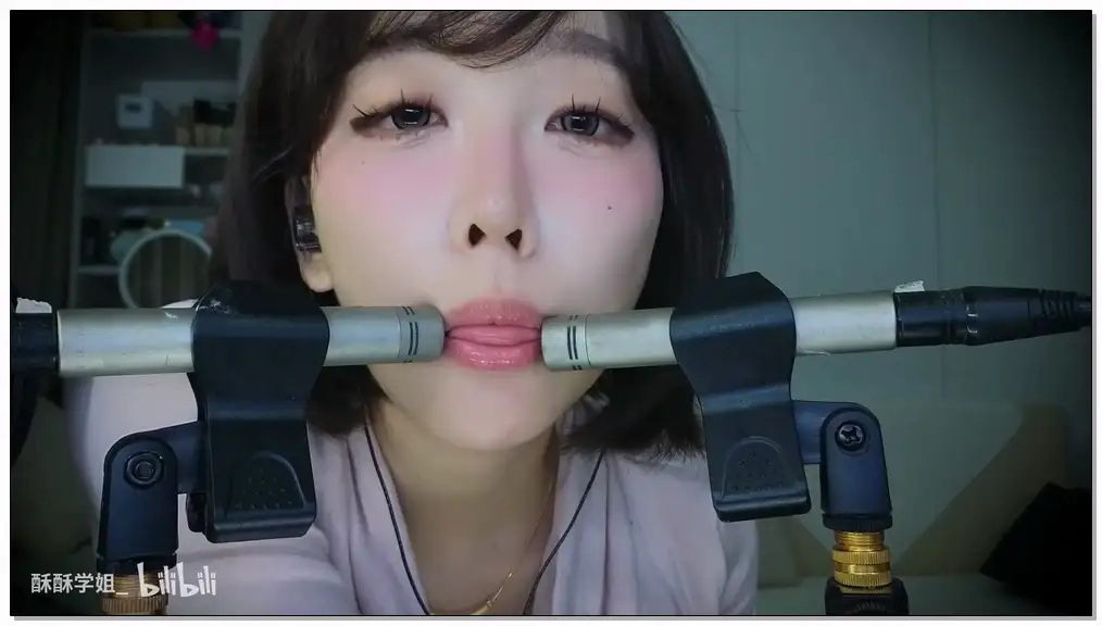 酥酥学姐ASMR  舌苔检查 舔耳插图