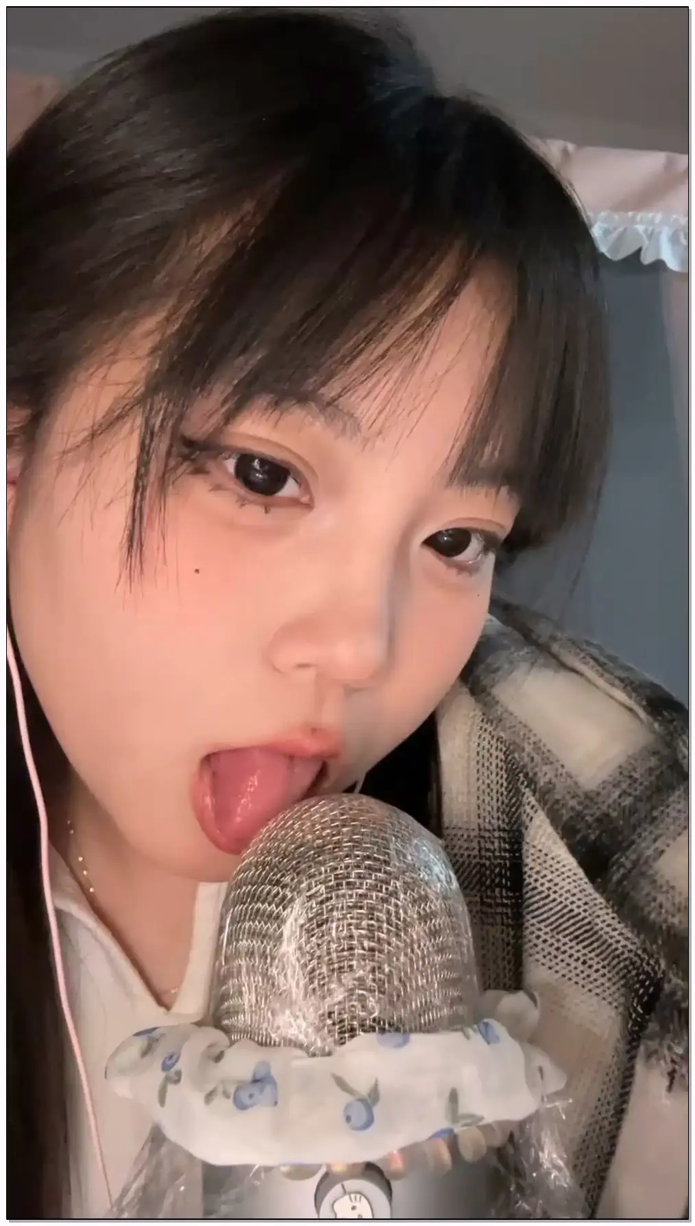 槑十三ASMR   大舌头舔麦插图