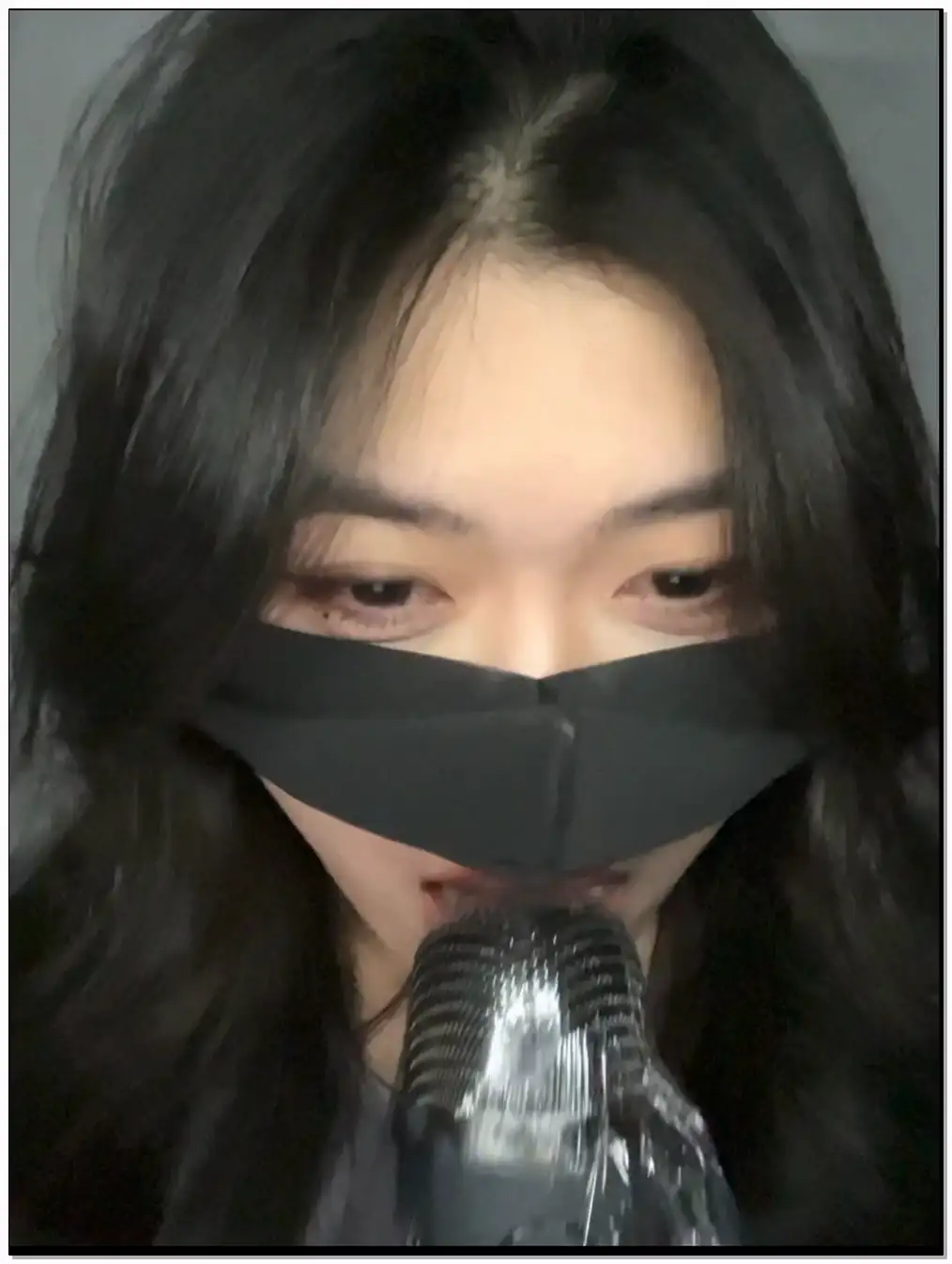 居居睡不醒ASMR 能塞一半麦克风插图
