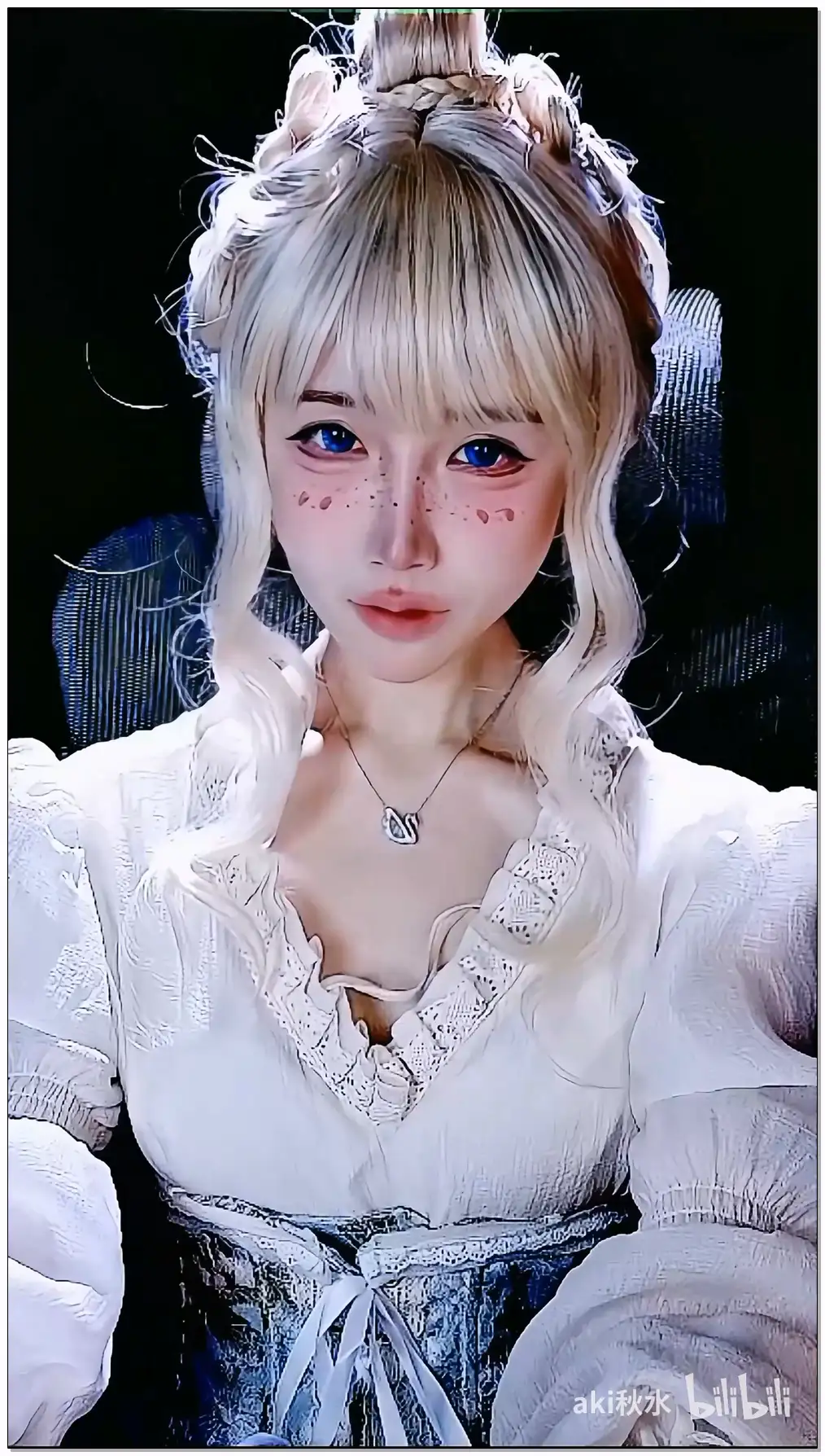 秋水  搓手手鹅绒棒采耳少量孔雀鱼~今天也很可爱!插图