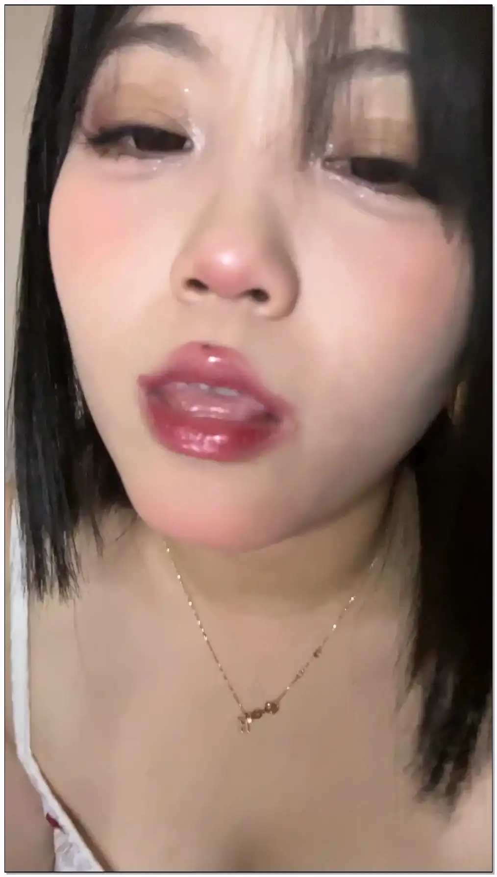小也睡不醒 牛奶口腔展示插图