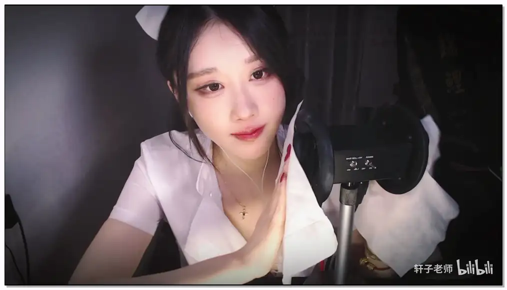 轩子巨2兔ASMR 小护士甜儿插图