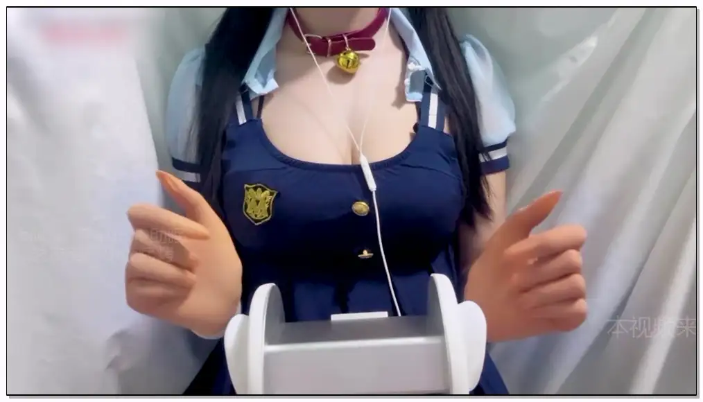 小猫烤烤  兔子警官插图