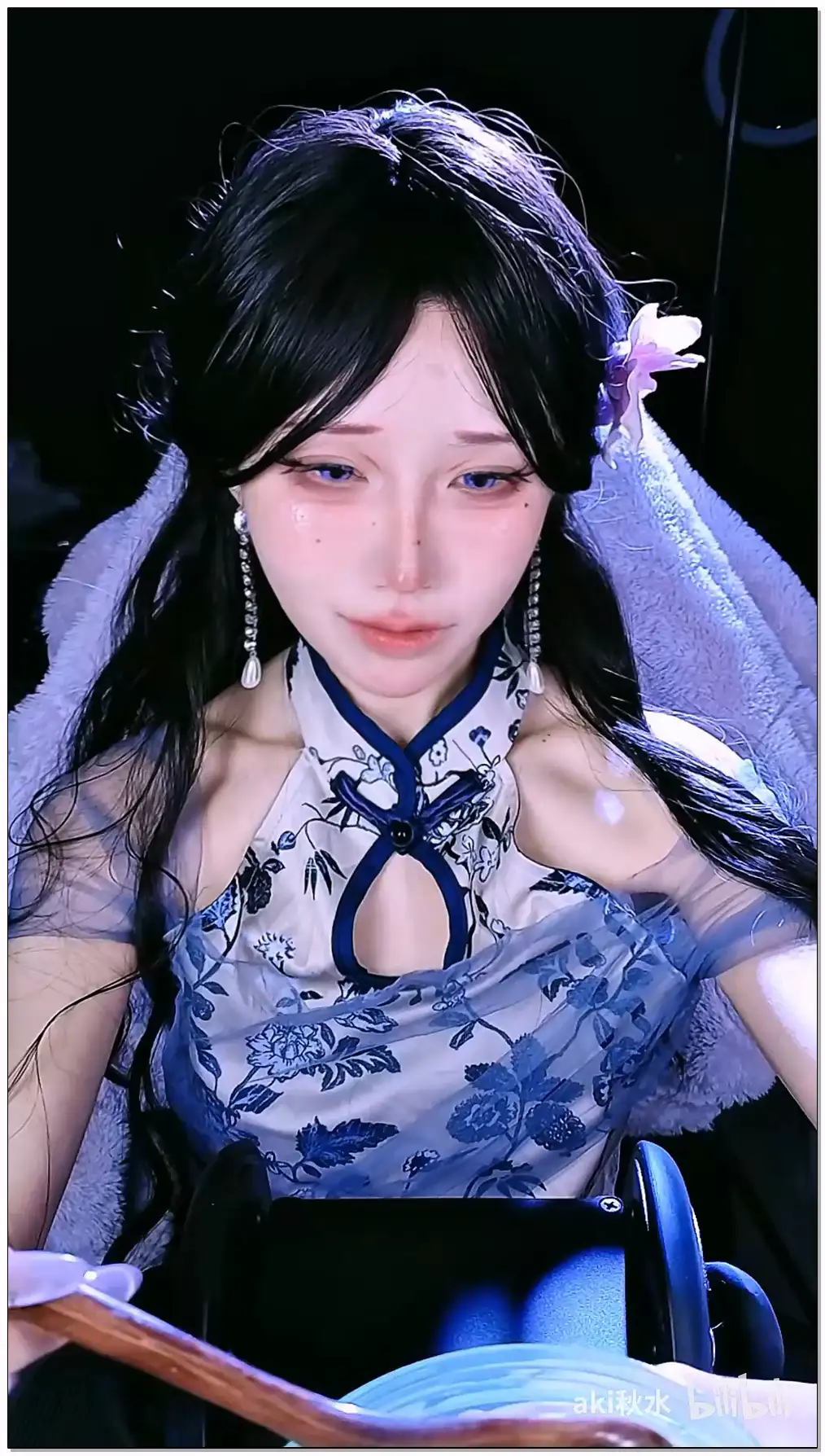 Aki秋水ASMR 姐姐の芦荟胶半剧场视觉触发孔雀鱼多视角插图