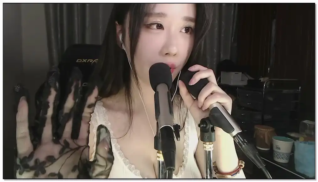 轩子ASMR _丝袜手套插图