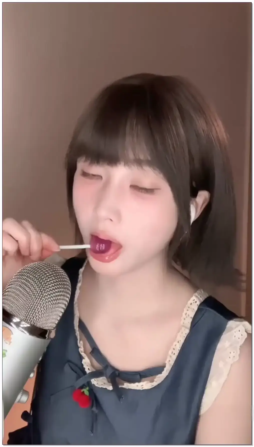 沛沛ASMR 棒棒糖口腔音插图