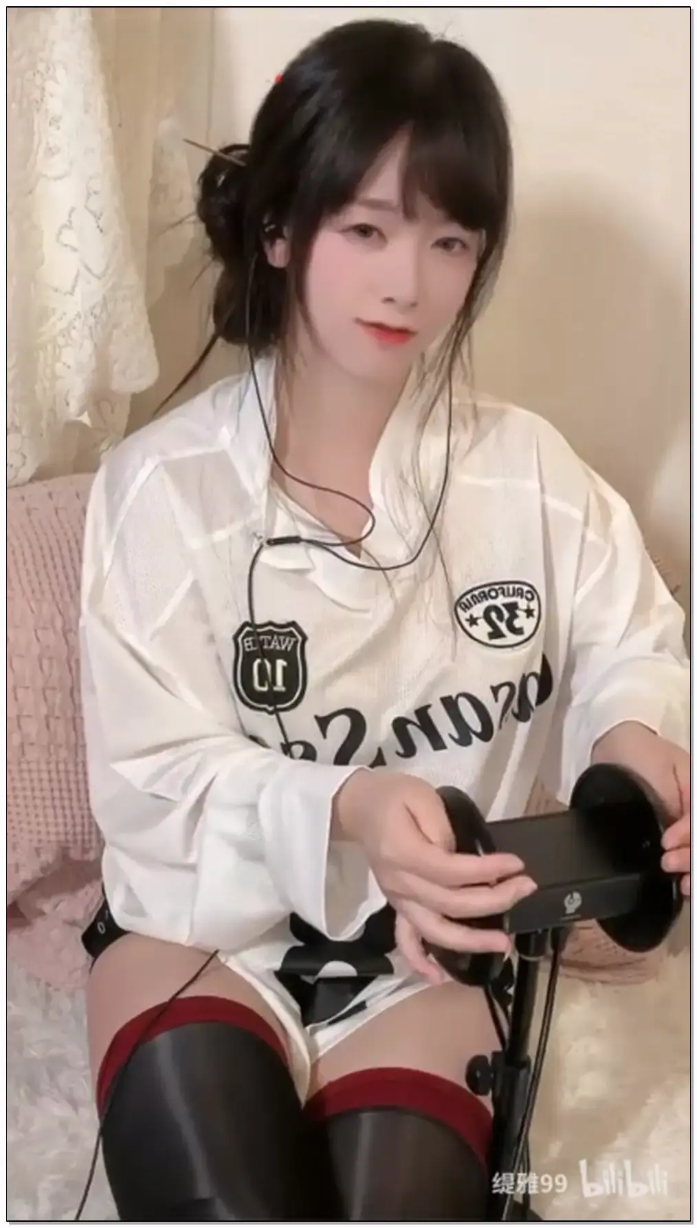 缇雅ASMR 让姐姐玩弄你的耳道吧插图